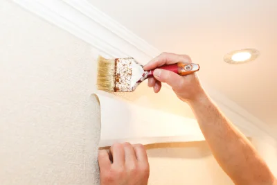 Pose de papier peint à Clères — revêtements muraux et toiles de verre